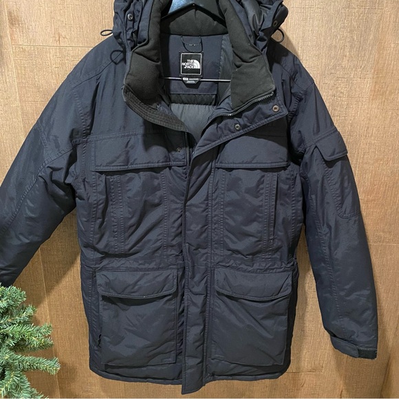The North Face Men’s Winter Jacket - Picture 1 of 9